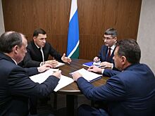 Евгений Куйвашев и представитель «Ростех» Сергей Сахненко обсудили перспективы внедрения высоких технологий при создании умных городов