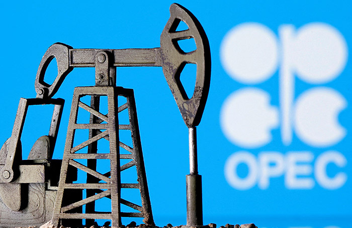 Страны ОПЕК+ не стали менять план по добычи нефти