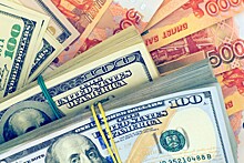 Доллар может подешеветь до 68 рублей — Saxo Bank
