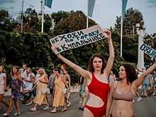 «Оденьтесь!» Почему жители Сочи взъелись на туристов