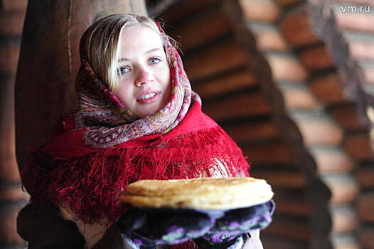 Встречаем весну: артисты, сладкая вата, виртуальные гонки и авторские украшения