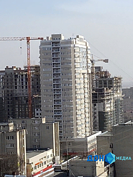 На 16-м этаже высотки в центре Ростова произошел пожар