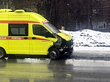 В Ленинском районе Новосибирска скорая врезалась в KIA