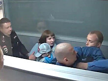 «Мышь позорная» - пьяный новосибирец на глазах у детей устроил дебош в аэропорту