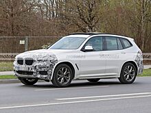 Новый кроссовер BMW X3 2021 года теряет камуфляж на шпионских снимках