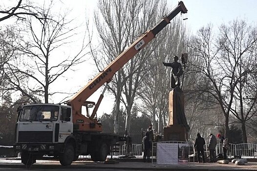 В столице Киргизии установили новый памятник генерал-майору Панфилову
