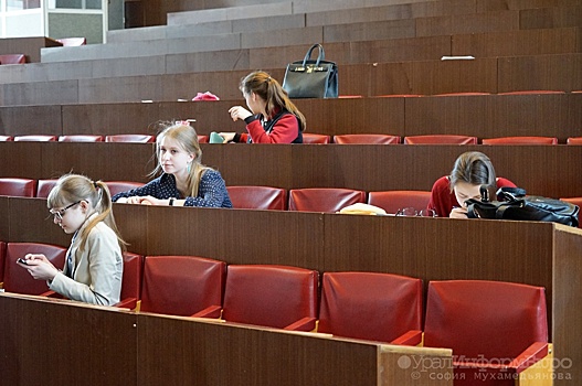 Российские вузы отказываются набирать студентов по ряду специальностей