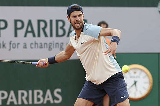 Хачанов не сумел выйти в третий круг теннисного турнира серии "Мастерс" в Монреале