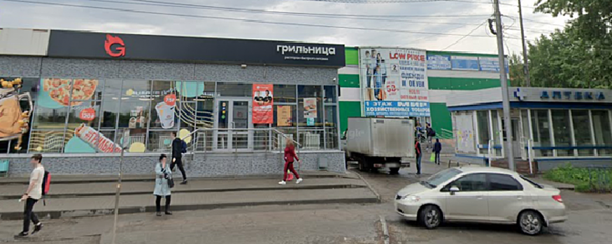 В Новосибирске выставили на продажу за 47 млн рублей здание с «Грильницей» на Бориса Богаткова