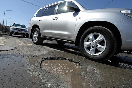 В Губкинском начали обновлять дороги