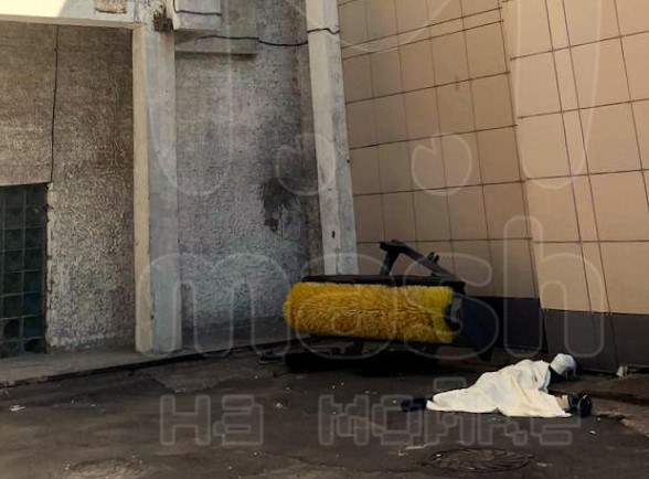 Пациент с переломом руки выпал из окна больницы в Санкт-Петербурге