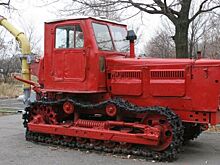 ТОП-3 самых мощных гусеничных трактора СССР