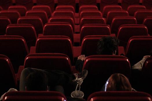 В российских кинотеатрах начнут продавать билеты на фильмы по 30 рублей