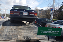 Крымские таможенники конфисковали Bentley Turbo R, ввезенный из США