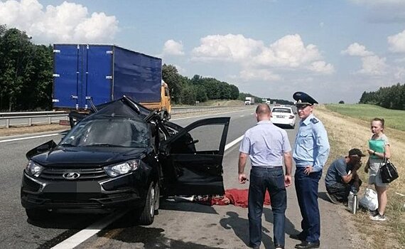 В аварии на трассе М-7 в Пестречинском районе Татарстана погибла 14-летняя девочка
