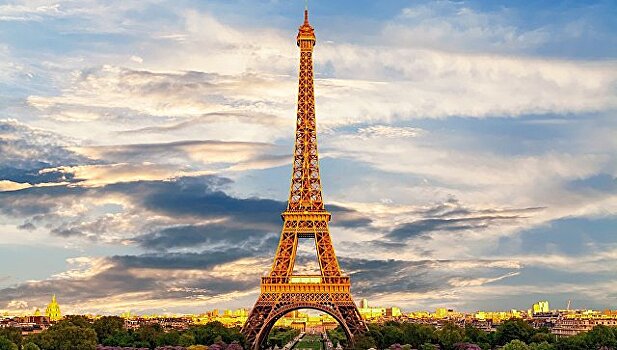 В Париже усиливают меры защиты туристов от карманников