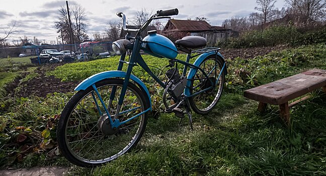 Мечта советских мальчишек — мопед «Рига-7»