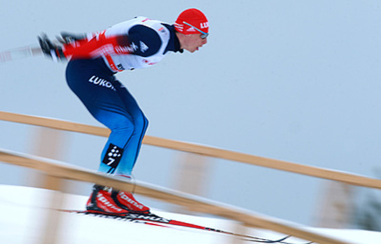 Бессмертных заявил, что падение в скиатлоне лишило его шансов бороться за медаль ЧМ