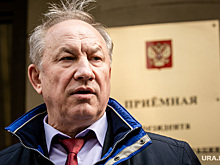 СМИ: КПРФ может наказать Рашкина за сотрудничество с Навальным