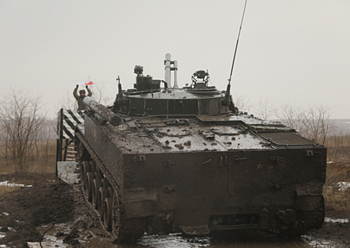 Военные водители ЮВО прошли курс экстремального вождения в Южной Осетии