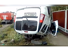 BMW протаранил "Ларгус" в Усть-Лабинске. Видео