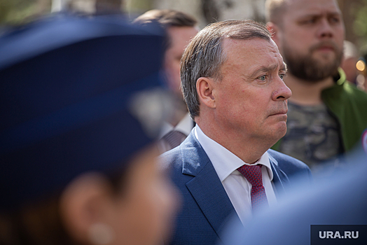 Мэру Екатеринбурга пришлось отвоевывать новые троллейбусы у Санкт-Петербурга