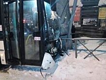 В Перми в ДТП с автобусом пострадали два пассажира