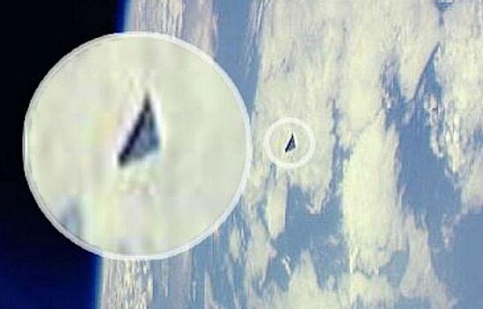 Уфологи разглядели треугольный объект на старом фотоснимке NASA