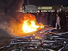 В Париже задержали 142 участника акций протеста против пенсионной реформы – СМИ