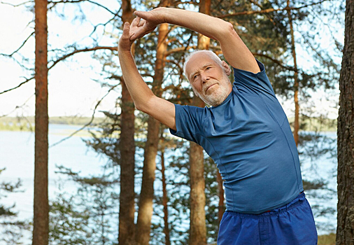 Ревматолог Евдокименко: пожилым людям нельзя резко начинать заниматься спортом