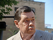 Актриса Тищенко о Караченцове: Все хотели получить его автограф