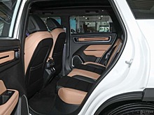 Кроссовер Geely Icon 2023 года получает вариант отделки салона под названием «Шоколад»