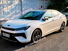 Появились фотографии нового JAC J7, который станет «Москвичом 6»