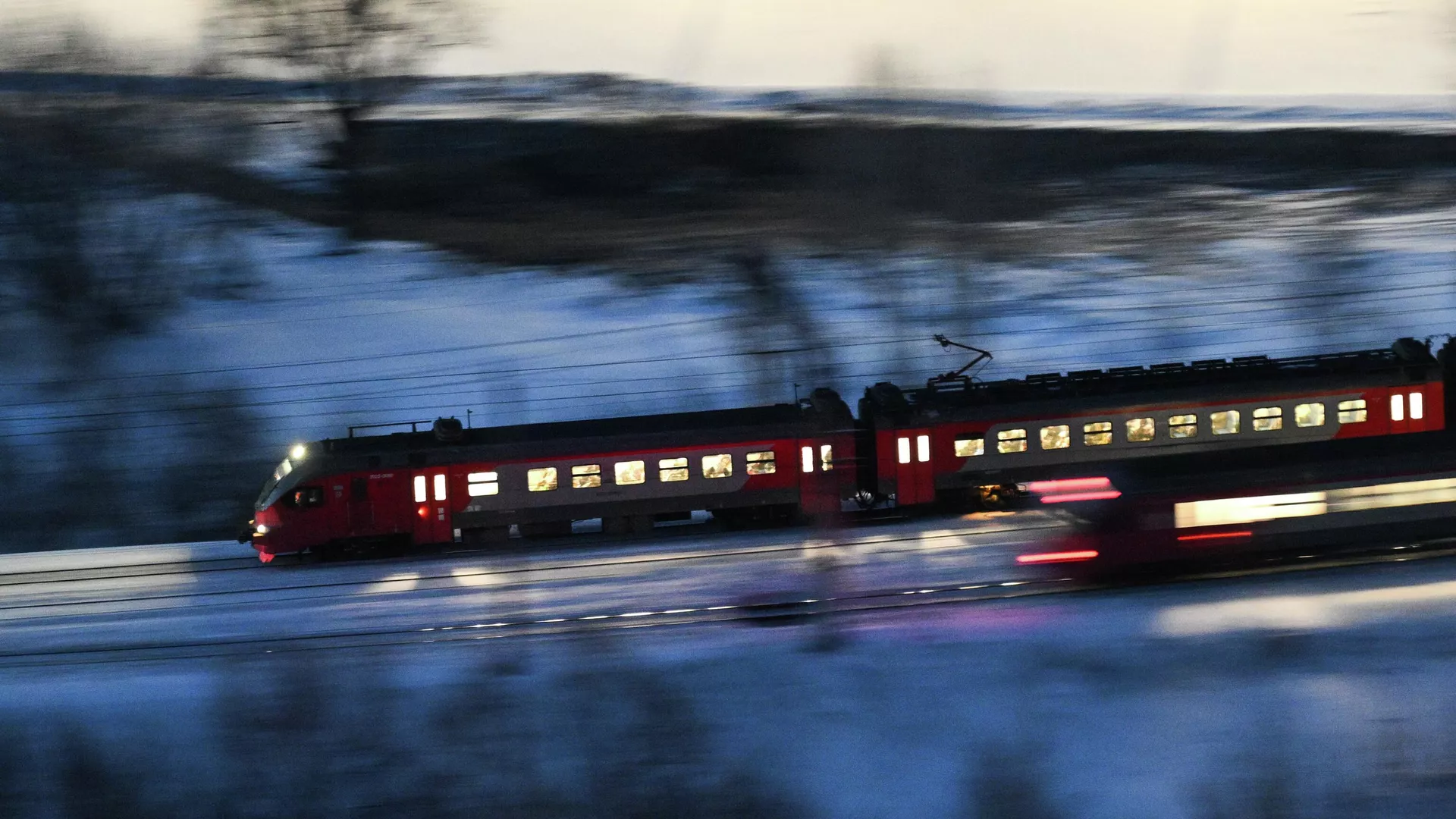 В Перми приостановили движение поездов