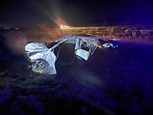 Под Оренбургом машина съехала в кювет и загорелась