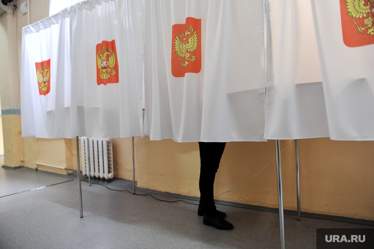 Baza: пермячка изучила анкеты кандидатов и подорвала петарду на УИК