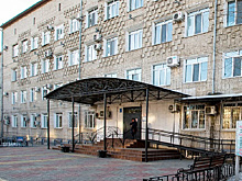 В помощь амурским медикам, которые борются с коронавирусом, направили автомобили Заксобрания