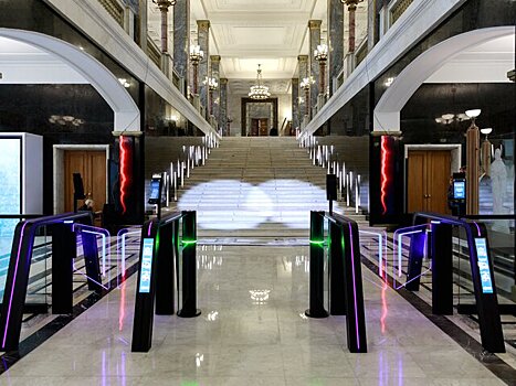 В Москве завершилась реставрация главного входа Российской государственной библиотеки