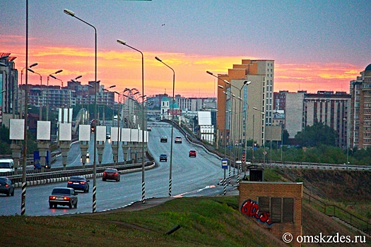 В омском метромосту образовалась яма