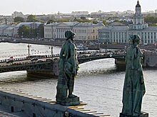 Документы для участия в выборах губернатора Петербурга подали 27 человек