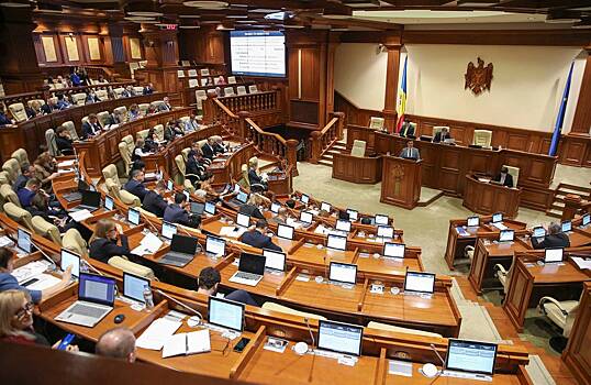 Парламент Молдавии почтил память жертв теракта в «Крокусе» минутой молчания