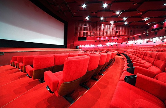 Кинотеатрам разрешили не пускать зрителей со своей едой