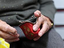 "Заботливый" премьер Мишустин "накормит"стариков туалетной бумагой