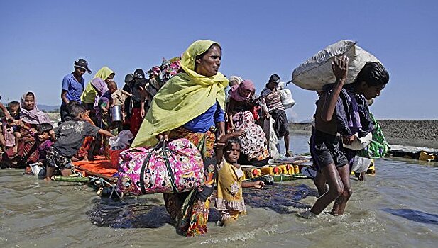 В Бангладеш отложили репатриацию беженцев-рохинджа в Мьянму, пишут СМИ