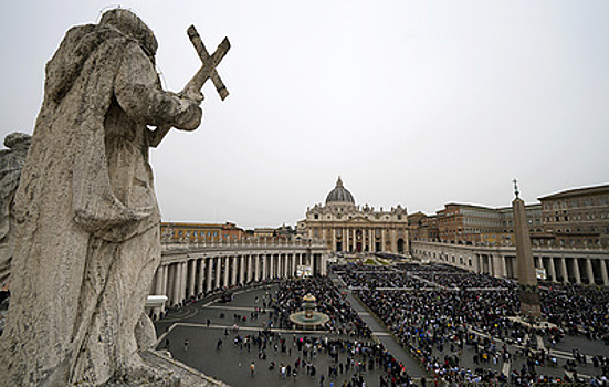 "Мягкая сила": что стоит слово Ватикана