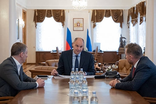 Денис Паслер пролил свет на судьбу закрытой птицефабрики «Среднеуральская»