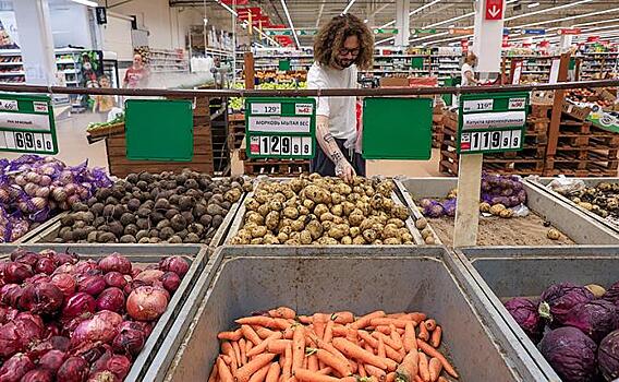 Бизнес по-русски: Картошка у аграриев 20 руб/кг, на прилавке - 90 руб