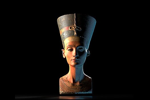 Легендарную красавицу Нефертити впервые показали в 3D
