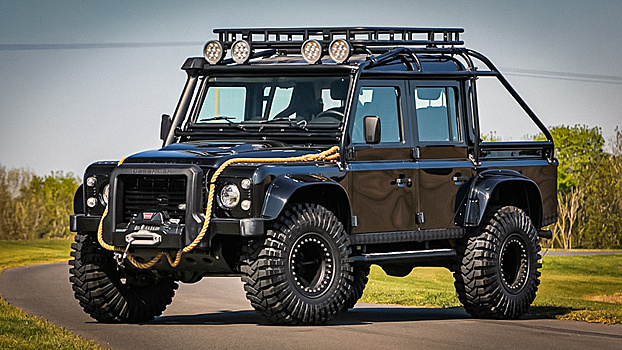 Уникальный Land Rover Defender из фильма про агента 007 уйдет с молотка