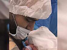 Рэпер HammAli показал новорожденного сына